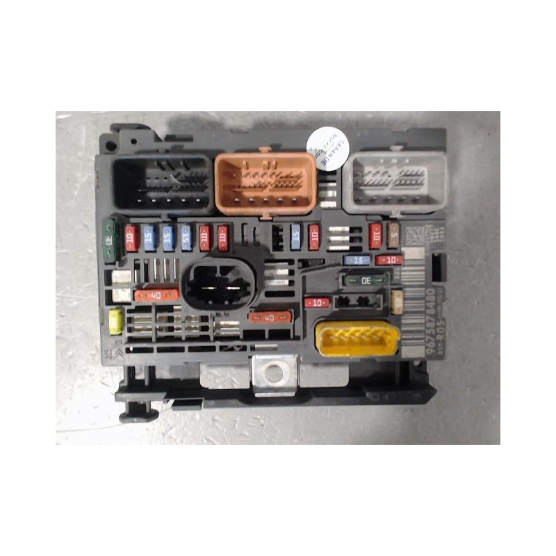 BOITE A FUSIBLES PEUGEOT PARTNER FG II Phase 1 (B9) 2008-2012