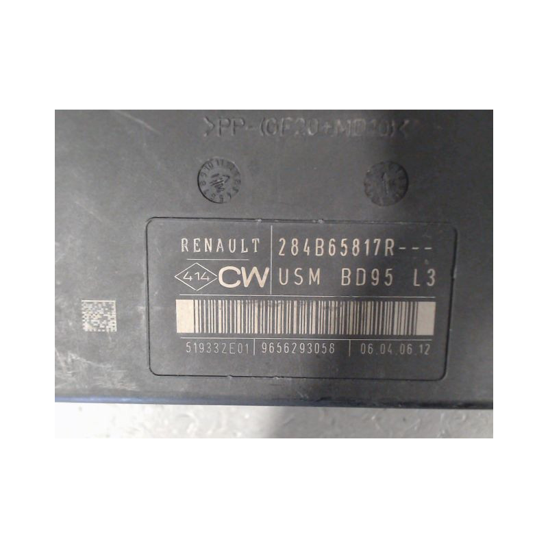BOITE A FUSIBLES RENAULT TWINGO II Phase 1 2007-2011