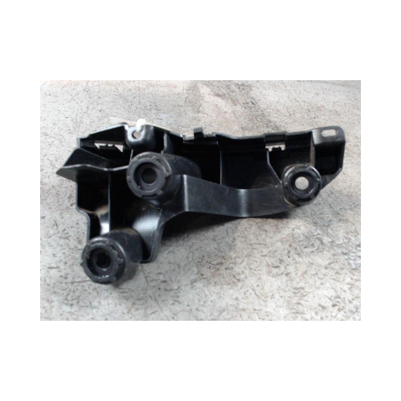 SUPPORT PARE-CHOC ARG PEUGEOT 308 2011-