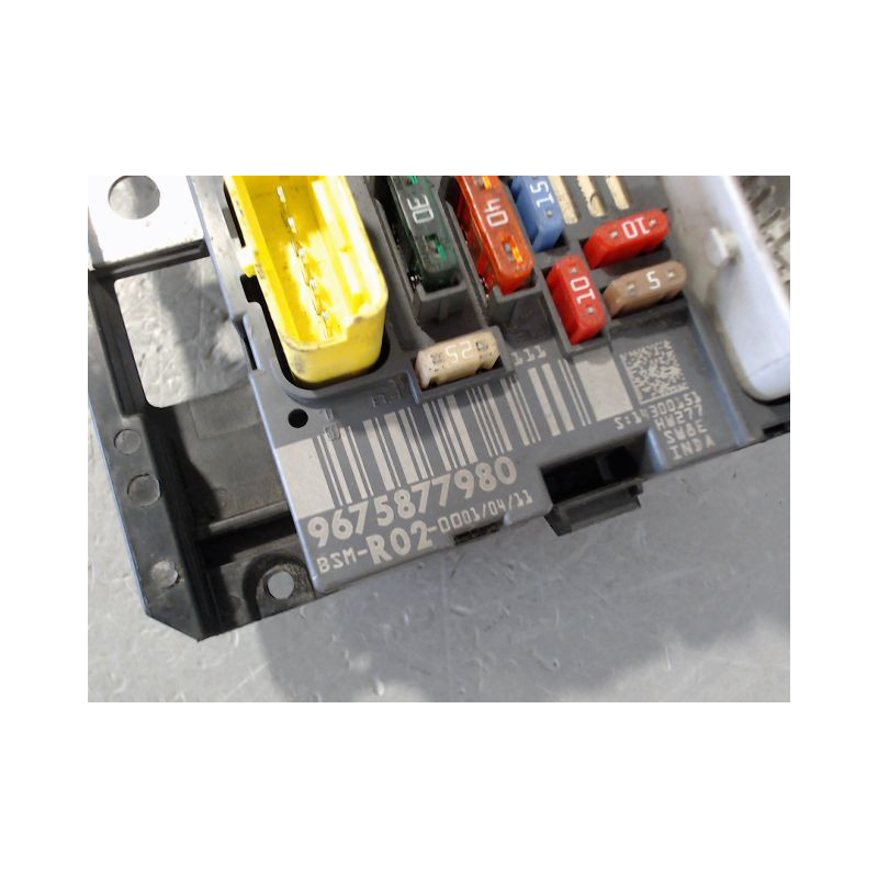 BOITE A FUSIBLES PEUGEOT 3008 BREAK I Phase 1 2009-2013