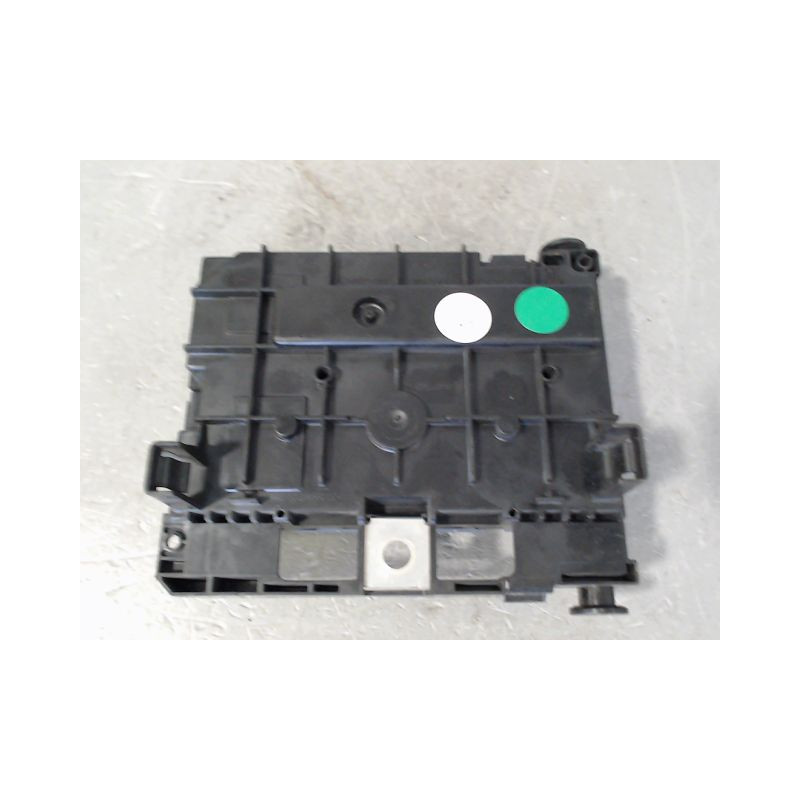 BOITE A FUSIBLES PEUGEOT 3008 BREAK I Phase 1 2009-2013