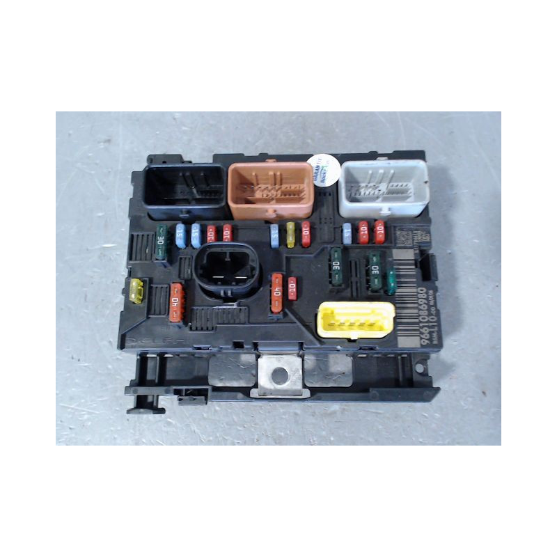 BOITE A FUSIBLES PEUGEOT 207 2006-2013
