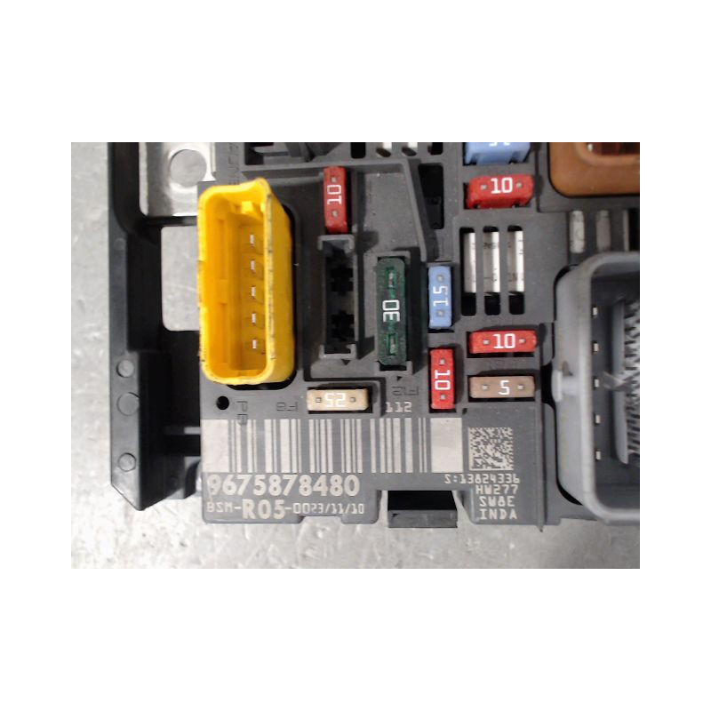 BOITE A FUSIBLES PEUGEOT 308 I Phase 1 2007-2011