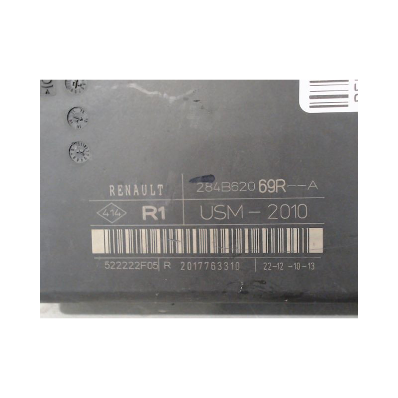 BOITE A FUSIBLES RENAULT MEGANE COUPE III Phase 3 2013-...
