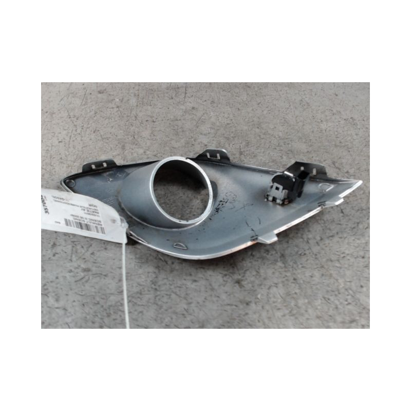 OBTURATEUR PHARE ADDITIONNEL PARE-CHOC AVD RENAULT SCENIC III 2009-