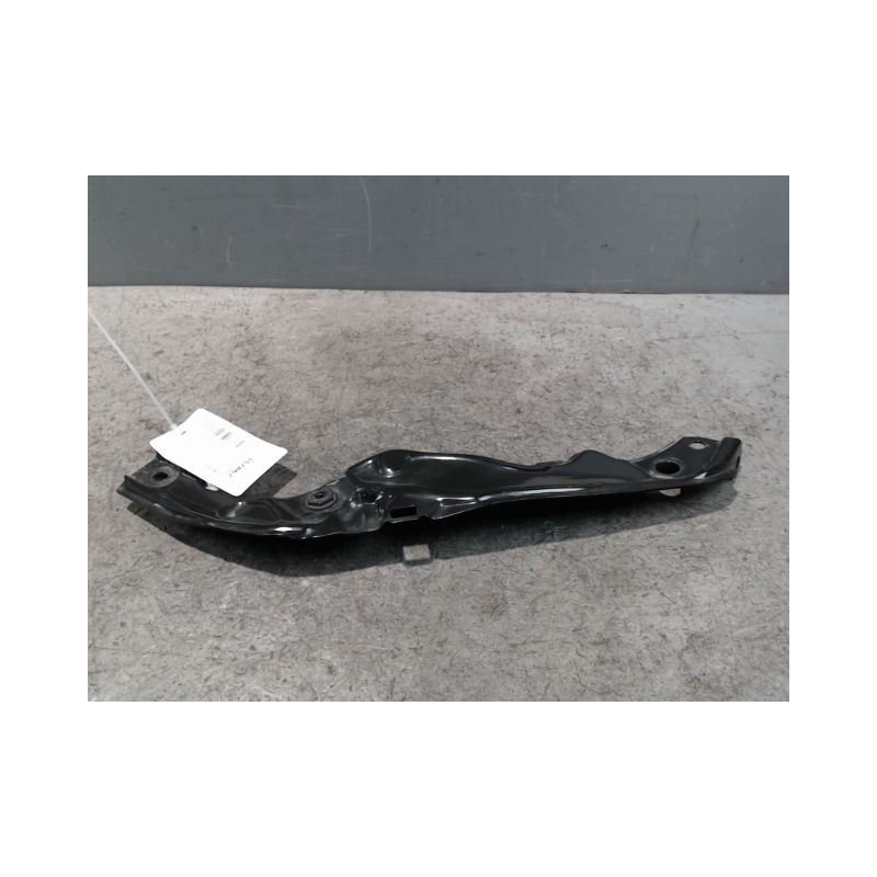 TOLE PORTE PHARE DROIT SEAT IBIZA 2008-