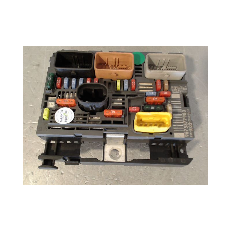 BOITE A FUSIBLES PEUGEOT 5008 MONOSP. I Phase 1 2009-2013