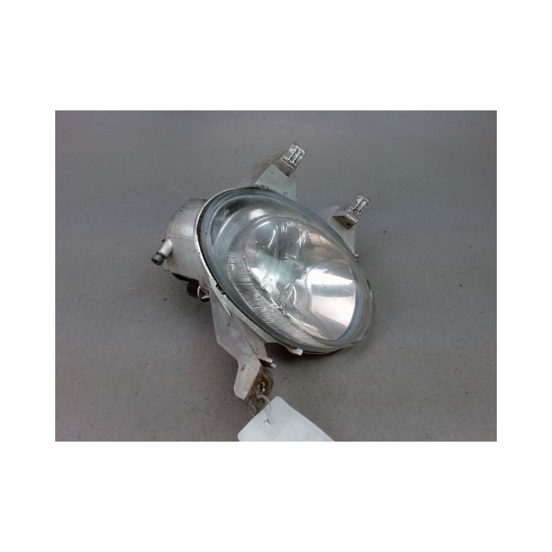 PHARE ANTIBROUILLARD AVANT DROIT PEUGEOT 206 1998-2009