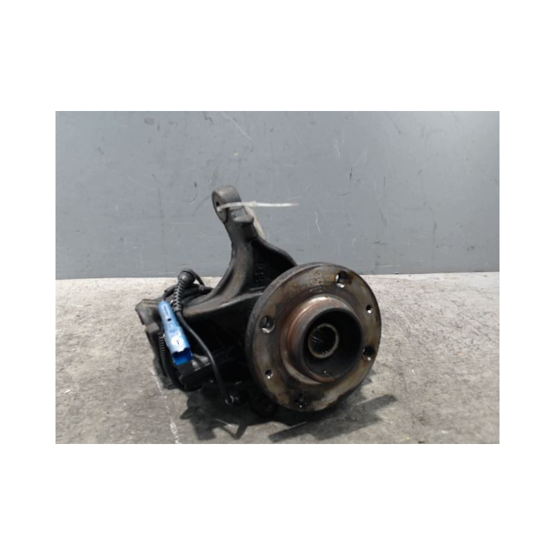 PIVOT AVANT GAUCHE PEUGEOT 208
