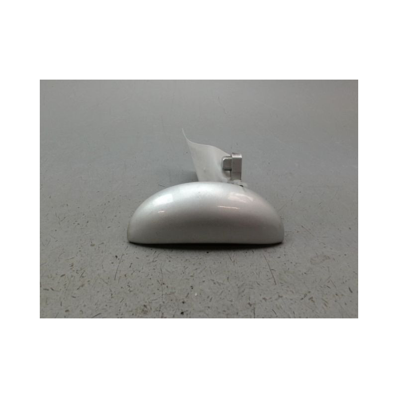 POIGNEE EXTERIEURE PORTE ARRIERE GAUCHE PEUGEOT 107 Phase 1 2005-2008