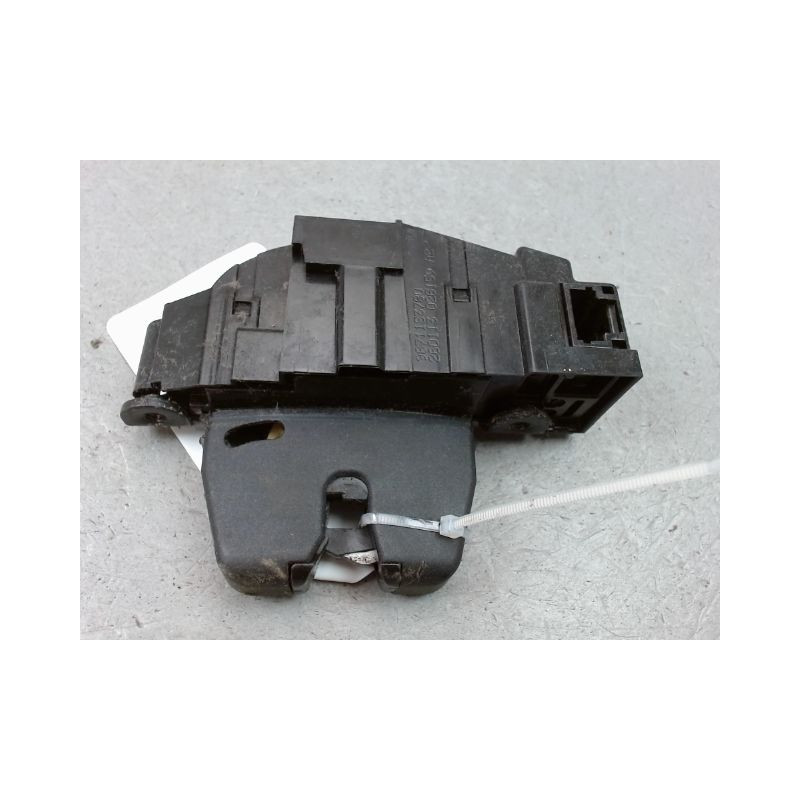 SERRURE HAYON  PEUGEOT 207 2006-2013