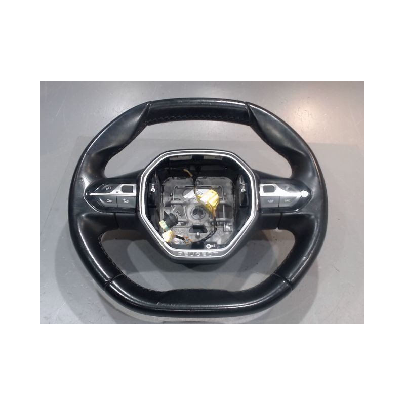 VOLANT DE DIRECTION PEUGEOT 5008