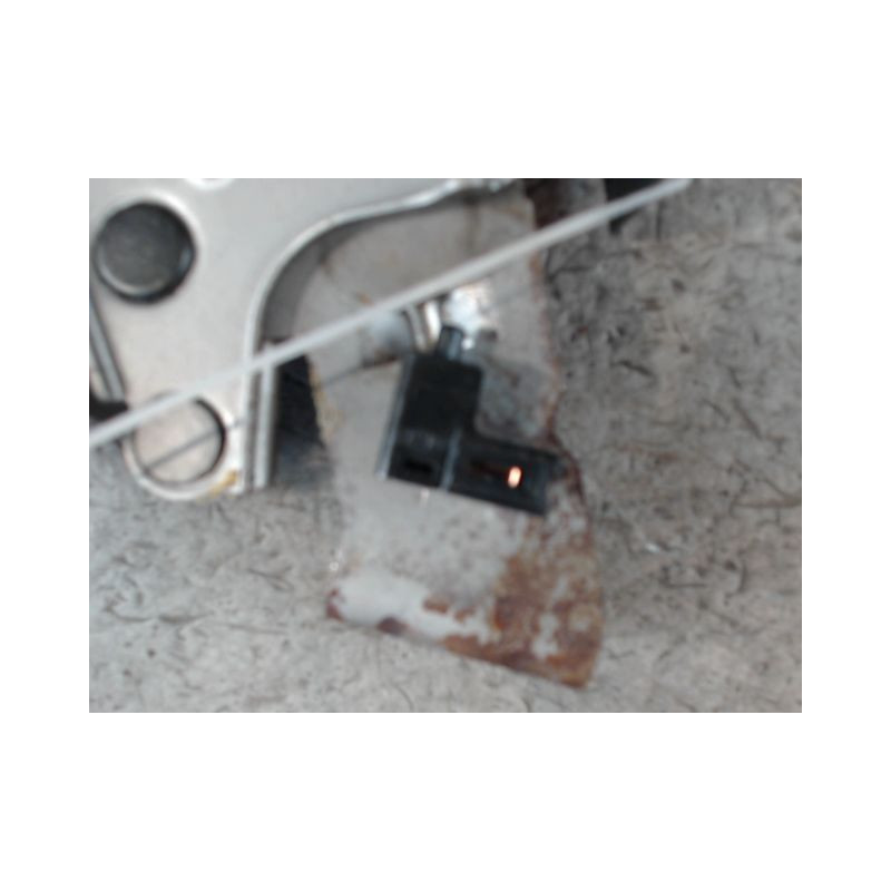 LEVIER FREIN A MAIN CITROEN C1 5P