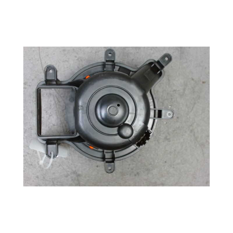 MOTEUR VENTILATEUR CHAUFFAGE PEUGEOT 5008