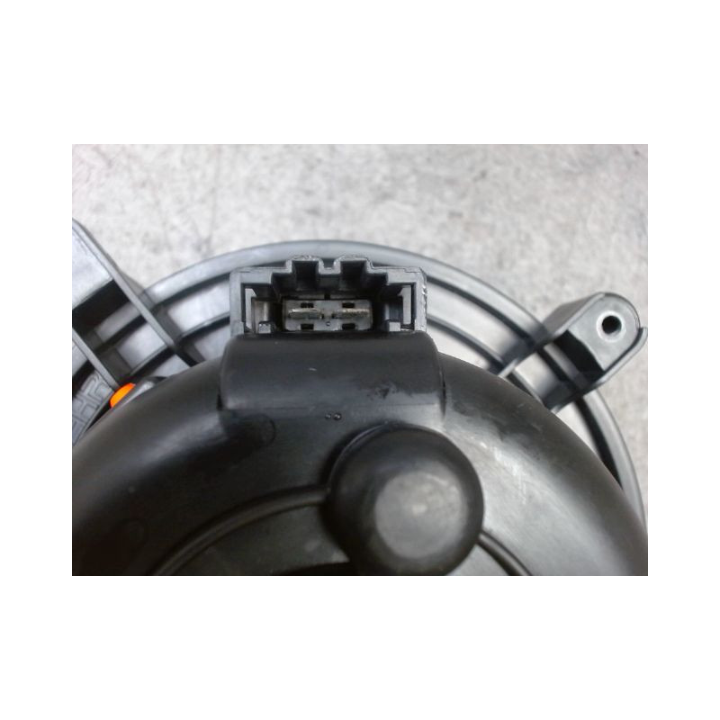 MOTEUR VENTILATEUR CHAUFFAGE PEUGEOT 5008