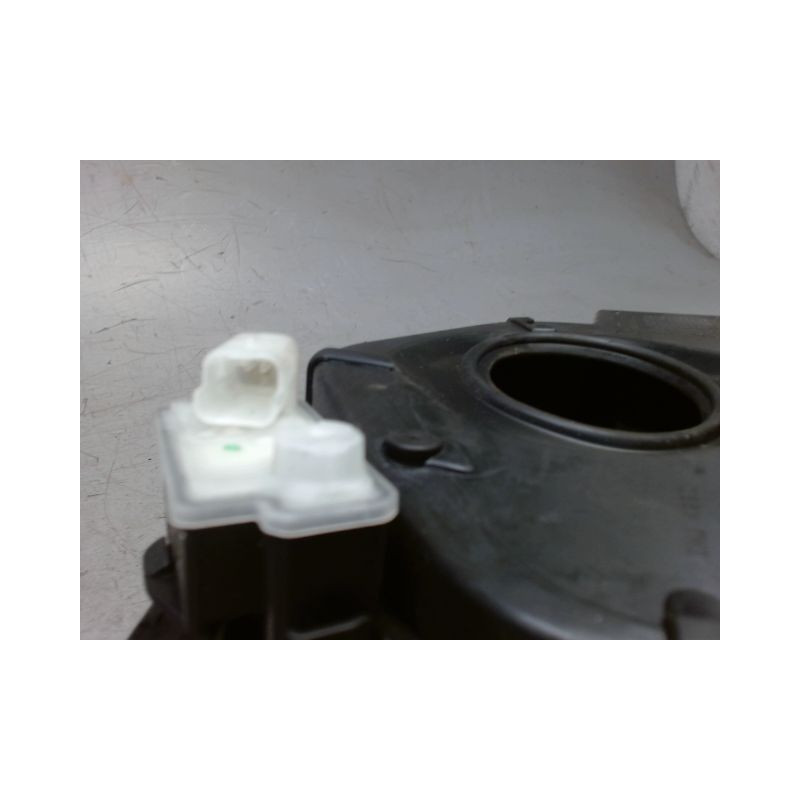 VOLET DE TRAPPE CARBURANT PEUGEOT 208