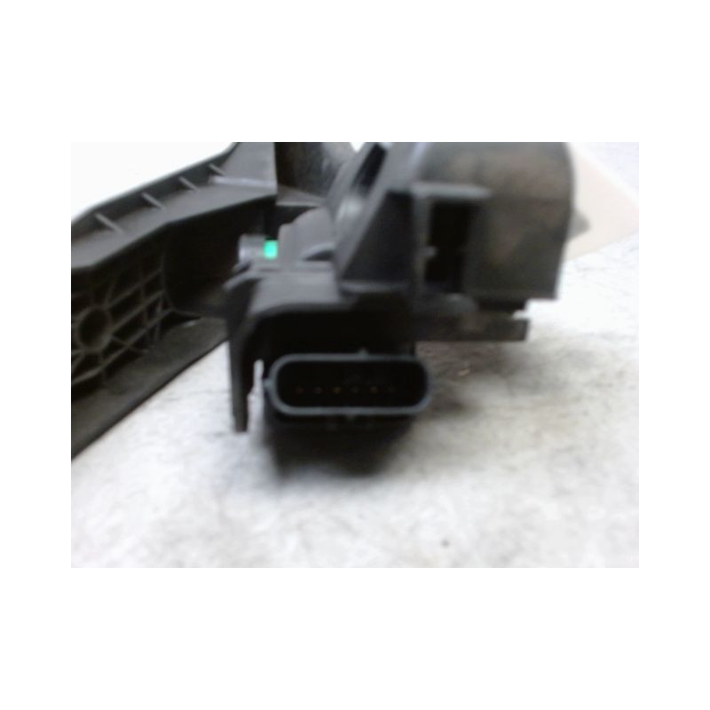PEDALE ACCELERATEUR VOLKSWAGEN GOLF V SW 2007-