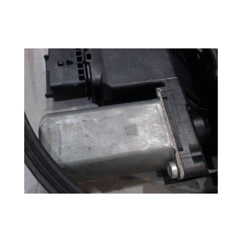 MECANISME+MOTEUR LEVE-GLACE AVANT GAUCHE PEUGEOT 5008