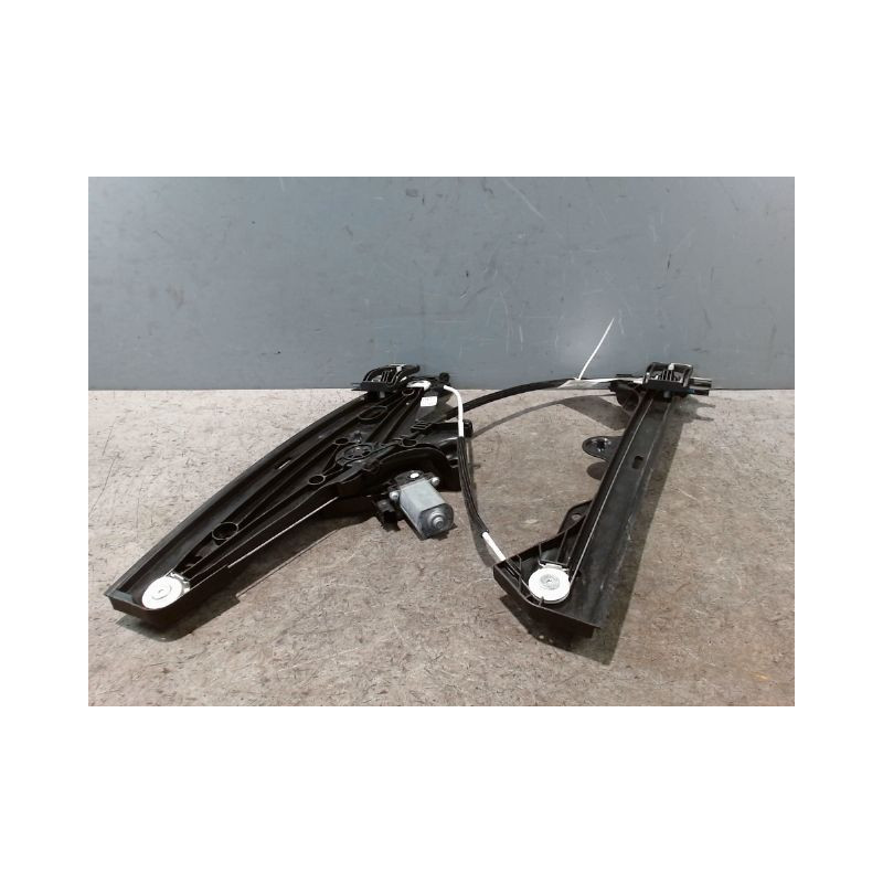 MECANISME+MOTEUR LEVE-GLACE AVANT GAUCHE PEUGEOT 308 2011-
