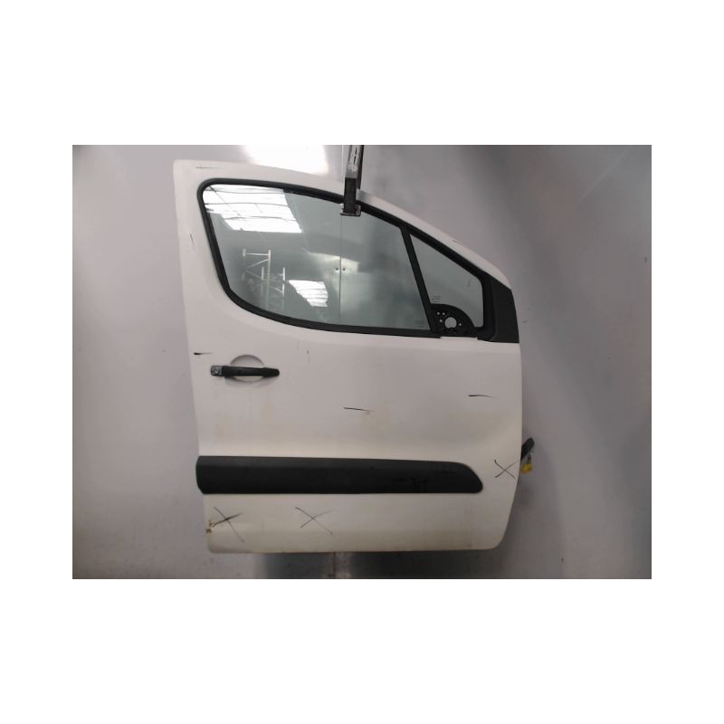PORTE AVANT DROIT PEUGEOT PARTNER