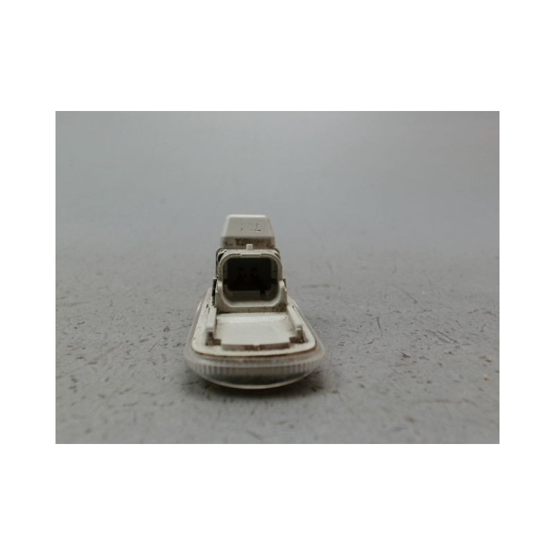 REPETITEUR RETROVISEUR DROIT CITROEN C4 I Phase 2 2008-2010