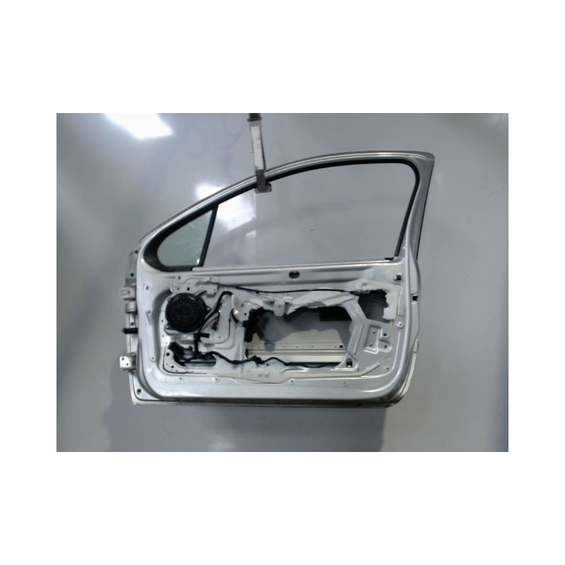 PORTE AVANT DROIT PEUGEOT 207 3P