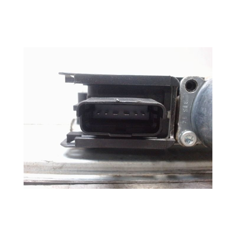 MECANISME+MOTEUR LEVE-GLACE AVANT DROIT PEUGEOT 2008