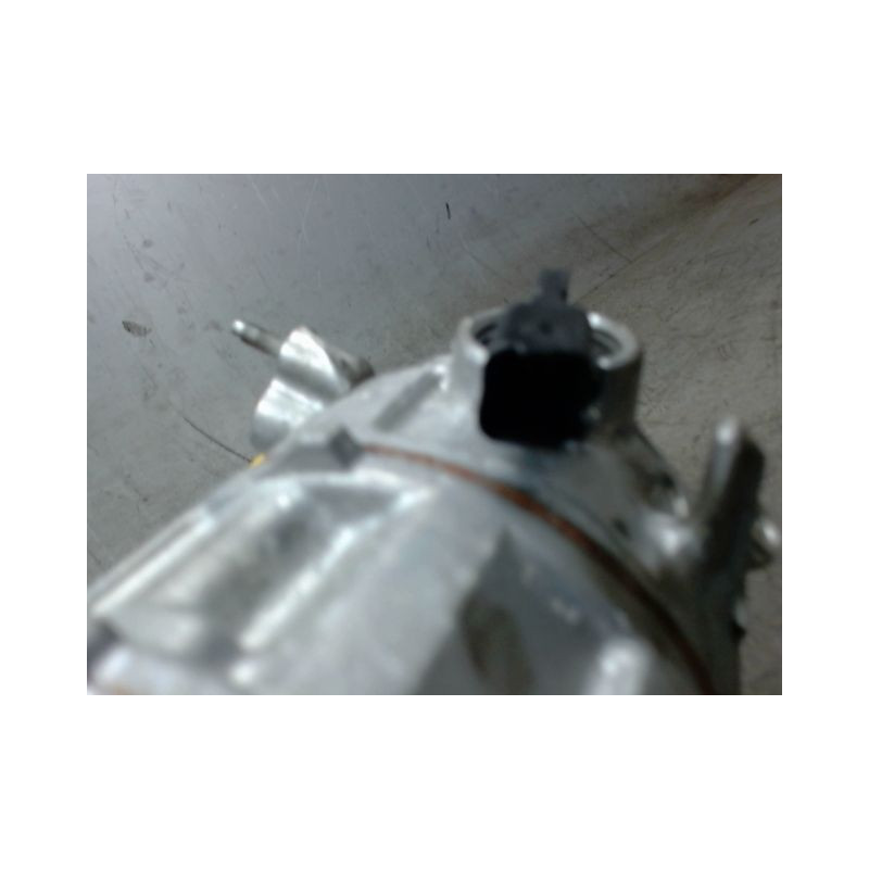 COMPRESSEUR AIR CONDITIONNE PEUGEOT 208