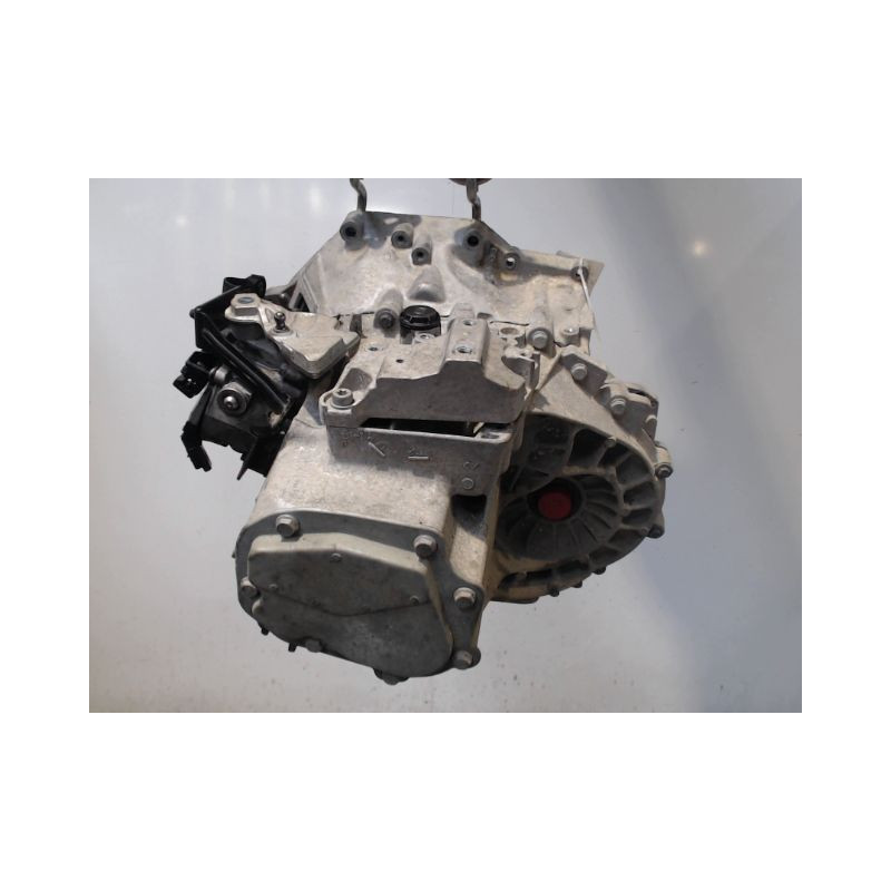 BOITE A VITESSE MECANIQUE PEUGEOT 208 1.6 HDi