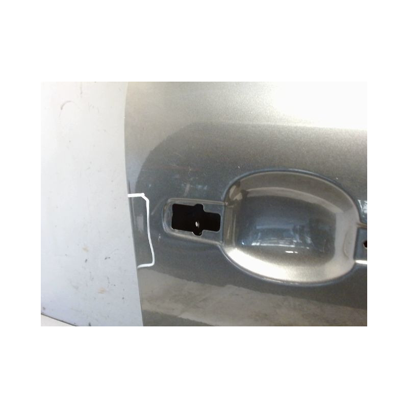 PORTE AVANT DROIT PEUGEOT 207