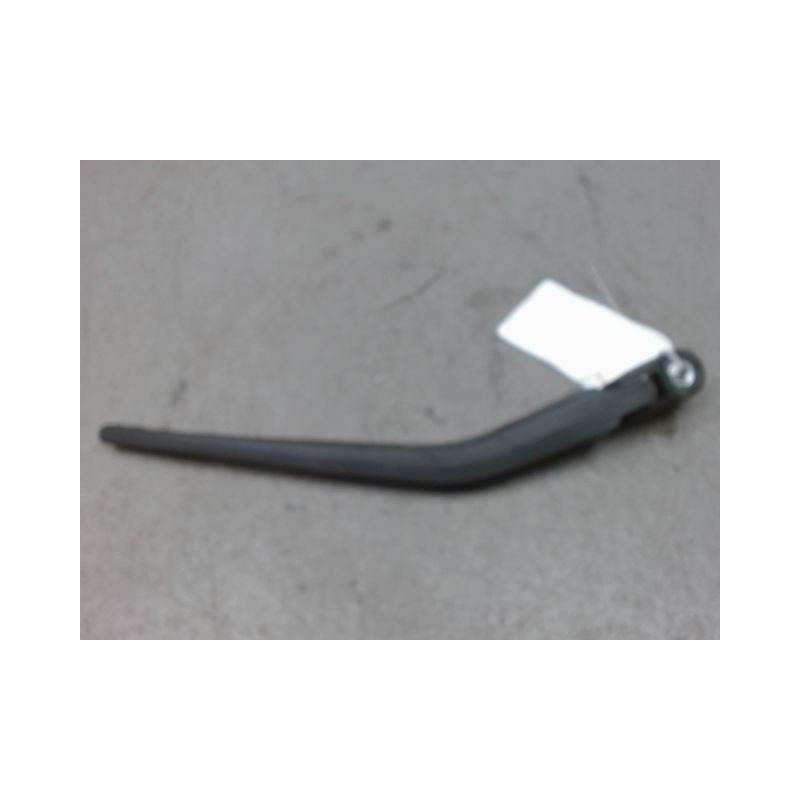 BRAS ESSUIE-GLACE ARRIERE BMW SERIE 1