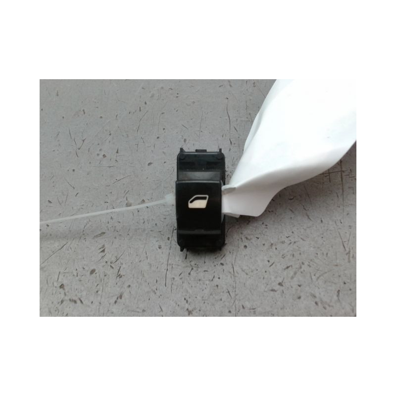 COMMANDE LEVE-GLACE PORTE AVG PEUGEOT PARTNER FG II Phase 2 (B9) 2012-...