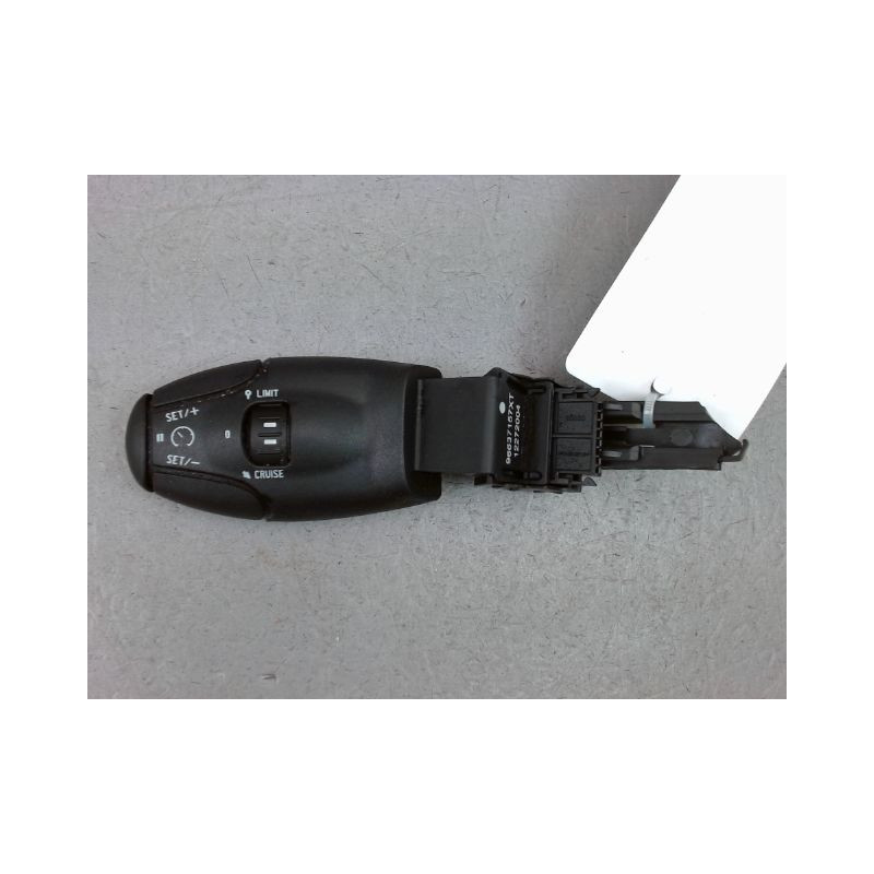 COMMANDE REGULATEUR/LIMITATEUR VITESSE PEUGEOT 208 Phase 1 2012-...
