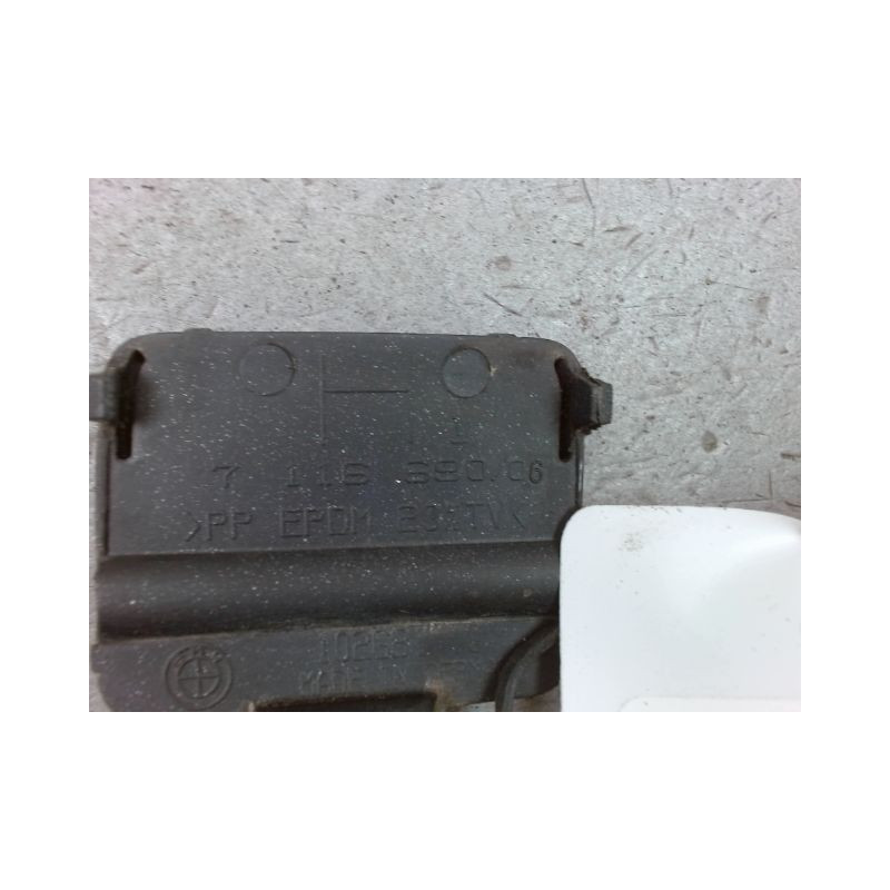 OBTURATEUR COUVRE CROCHET DE BOUCLIER AR BMW SERIE 3 BERL. V Phase 1 (E90) 2005-2008
