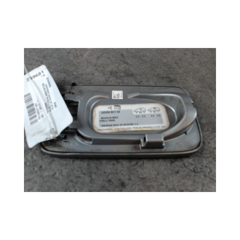 VOLET DE TRAPPE CARBURANT PEUGEOT 607 99-2004