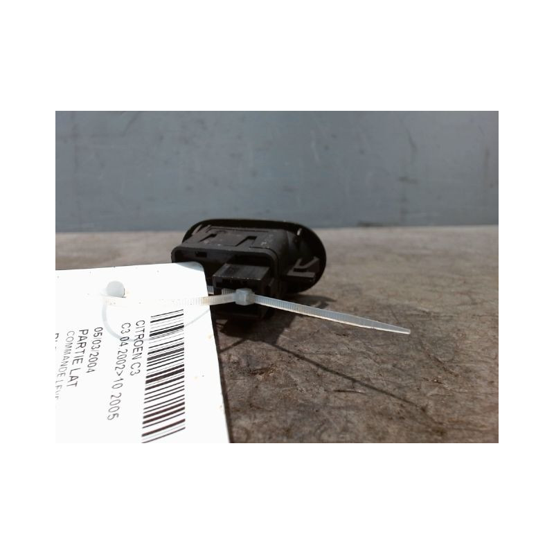 COMMANDE LEVE-GLACE PORTE AVD CITROEN C3 2002-2005