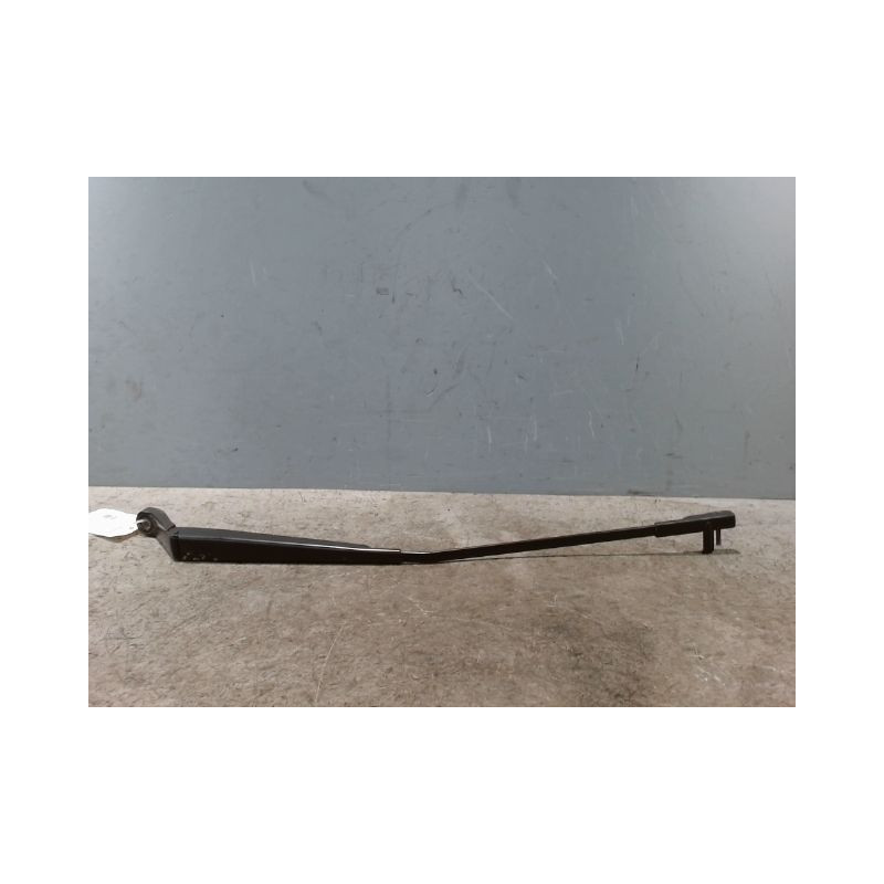 BRAS ESSUIE-GLACE AVANT DROIT PEUGEOT 407