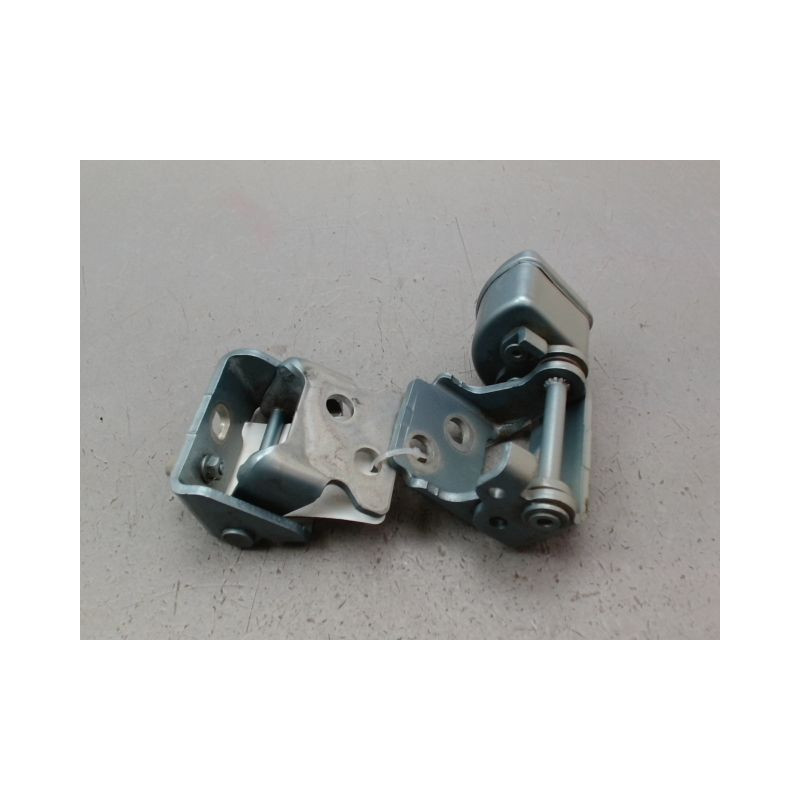 CHARNIÈRE PORTE ARD PEUGEOT 207 2006-2013