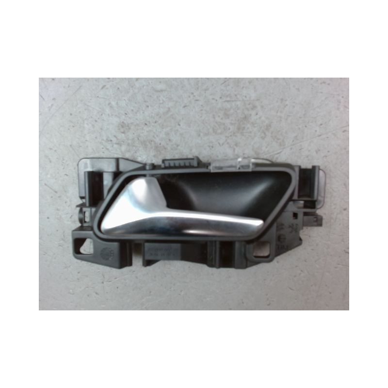 POIGNEE INTERIEURE PORTE AVANT GAUCHE PEUGEOT 308 2011-