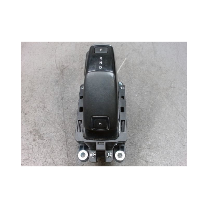SELECTEUR DE VITESSE PEUGEOT 5008 2.0 BlueHDi 180 