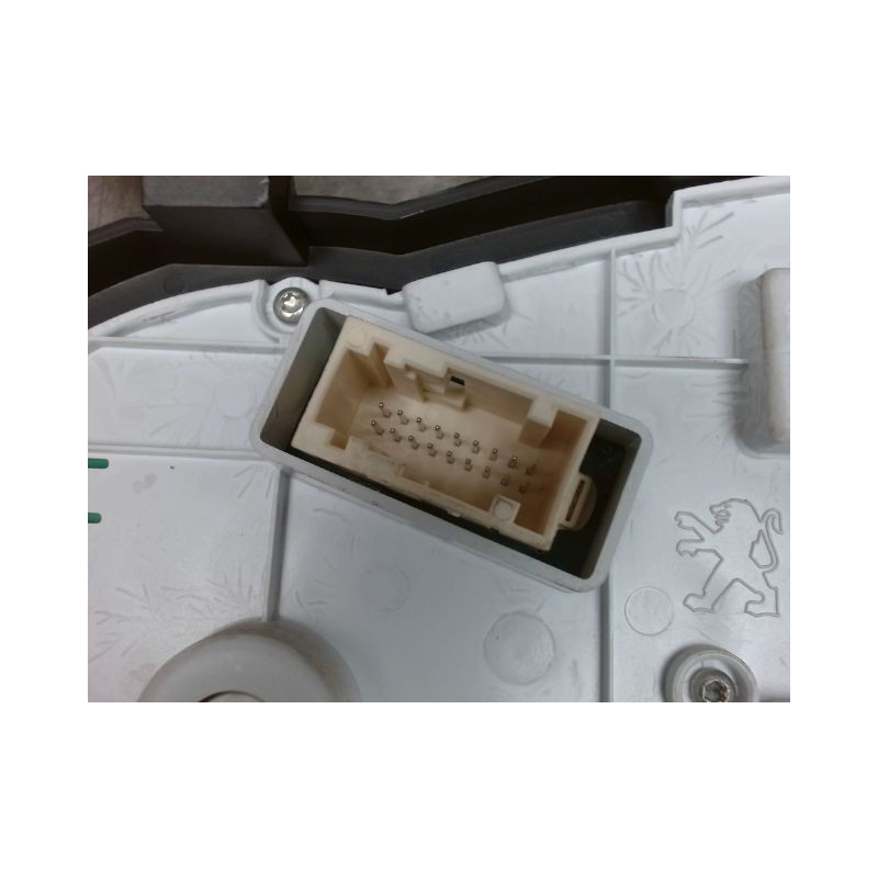 BLOC COMPTEURS PEUGEOT 206+ 2009-