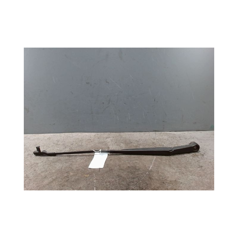 BRAS ESSUIE-GLACE AVANT GAUCHE CITROEN C4 PICASSO 007-