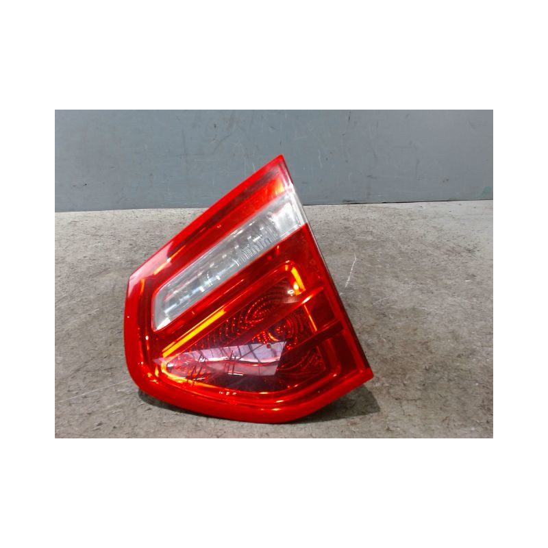 FEU ARRIERE INTERIEUR DROIT CITROEN C4 PICASSO 007-