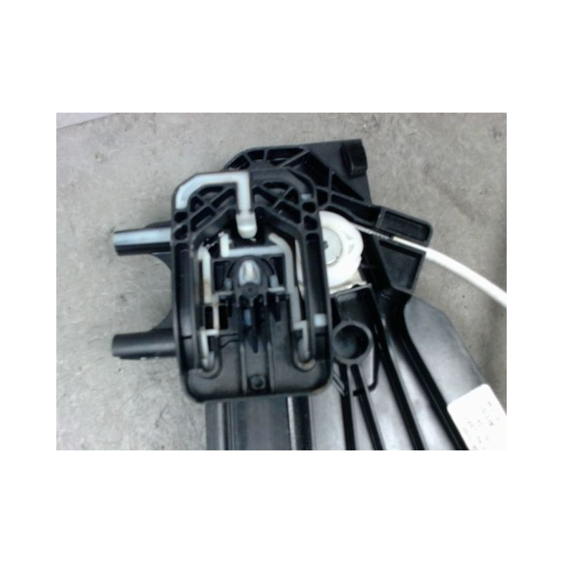 MECANISME+MOTEUR LEVE-GLACE AVANT GAUCHE PEUGEOT 308