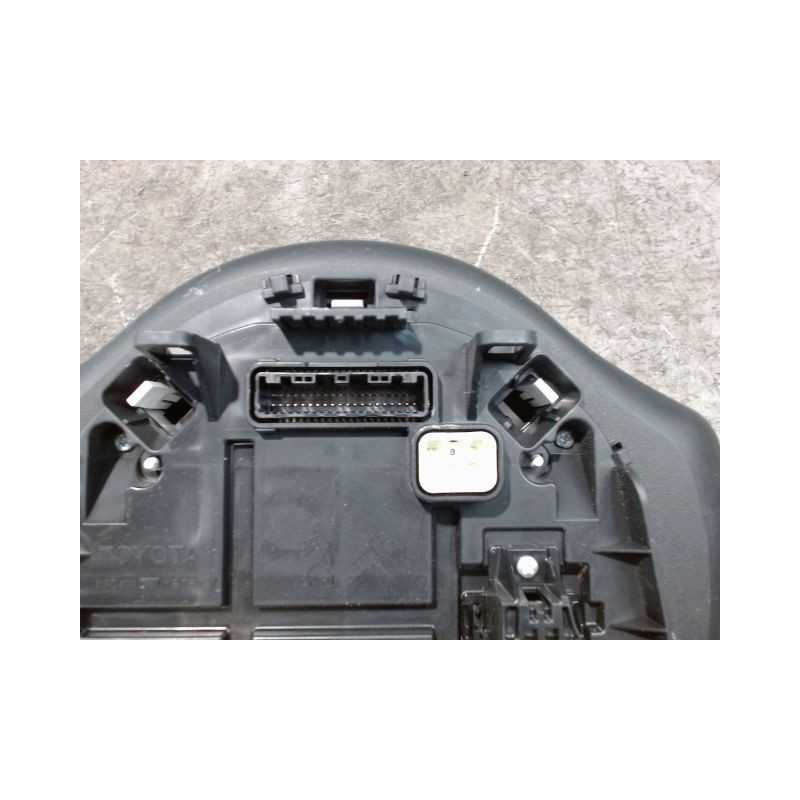 BLOC COMPTEURS PEUGEOT 108