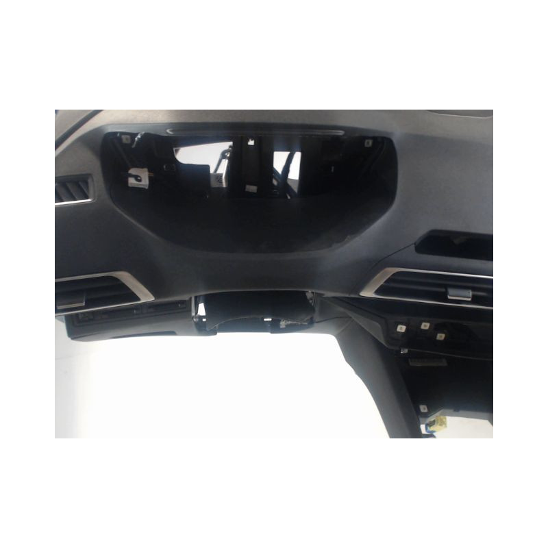 PLANCHE DE BORD  PEUGEOT 3008