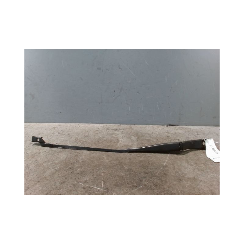 BRAS ESSUIE-GLACE AVANT DROIT PEUGEOT 308