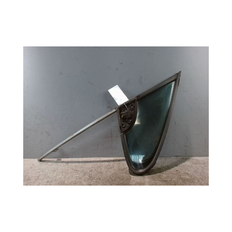 GLACE FIXE PORTE AVD PEUGEOT 307 2001-2005