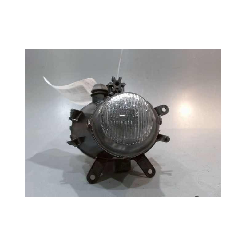 PHARE ANTIBROUILLARD AVANT GAUCHE B.M.W. SERIE 3