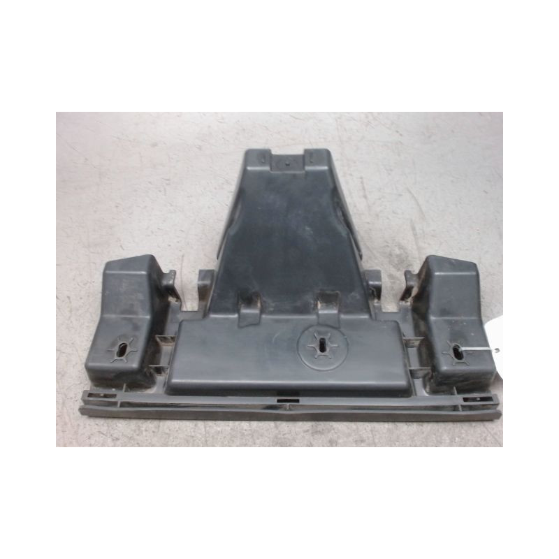 SUPPORT CENTRAL PARE-CHOC ARRIERE  CITROEN C4